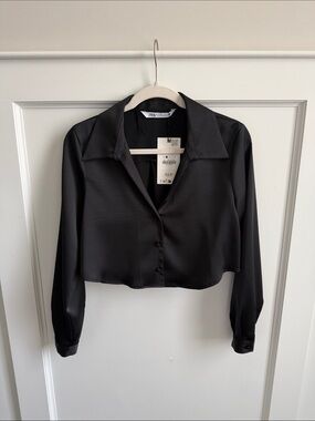 NWT Zara Black Satin Cropped Button-Down Shirt